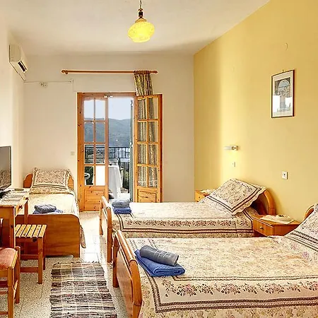 Captain Spiros 게스트하우스 3*